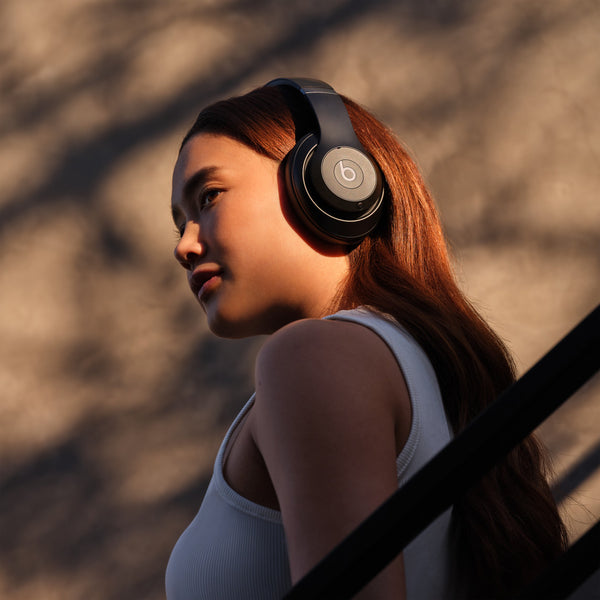 Beats Studio Pro Wireless Headphones – Black