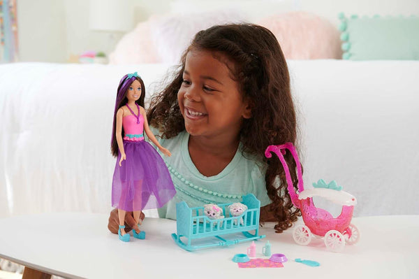 Barbie Skipper Doll and Nurturing Playset, Kids Toys, Brunette with Fantasy Look