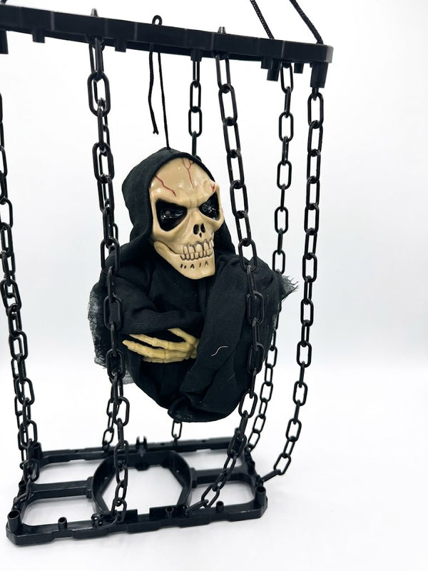 Halloween - Skeleton Chained Figure