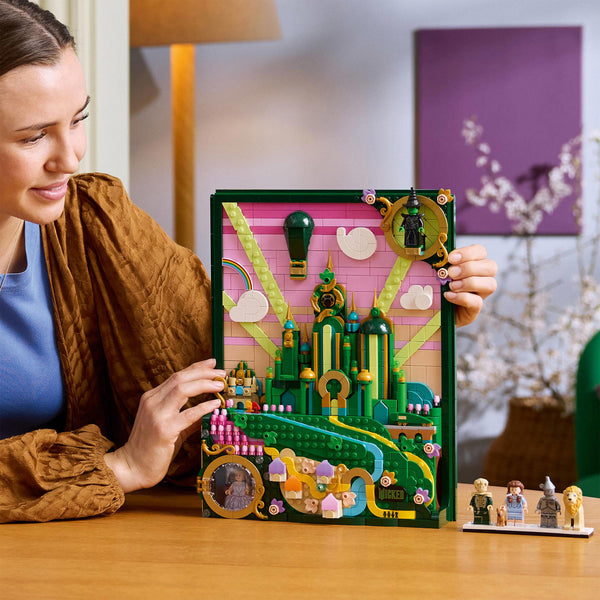 Lego - Wicked - Emerald City Wall Art