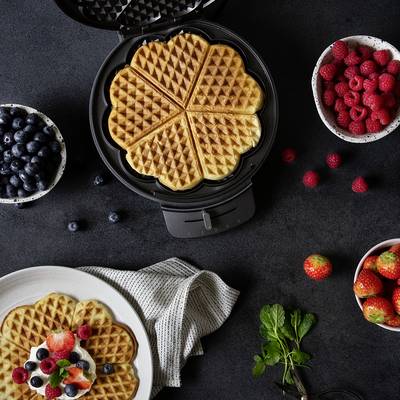 Princess Waffle Iron Deluxe 1200 Watt