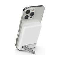 بنك طاقة لاسلكي مغناطيسي BOOSTCHARGE من BELKIN بسعة 5 آلاف مللي أمبير في الساعة + حامل لهواتف آيفون 16/15/14/13/12