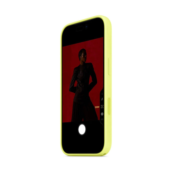 iPhone 17 Pro Silicone Case with MagSafe – Neon Yellow