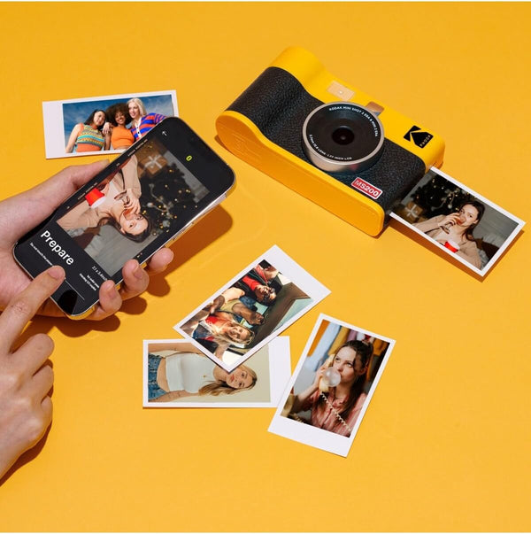 Kodak Mini Shot 2 Era Instant Camera and Photo Printer MS200 - Black