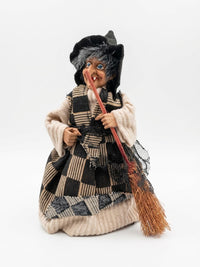 Halloween - Small Witch Figure