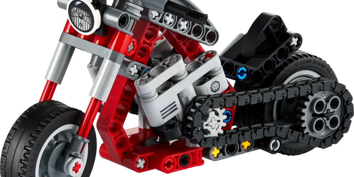 Lego Technic Motorcycle DNA