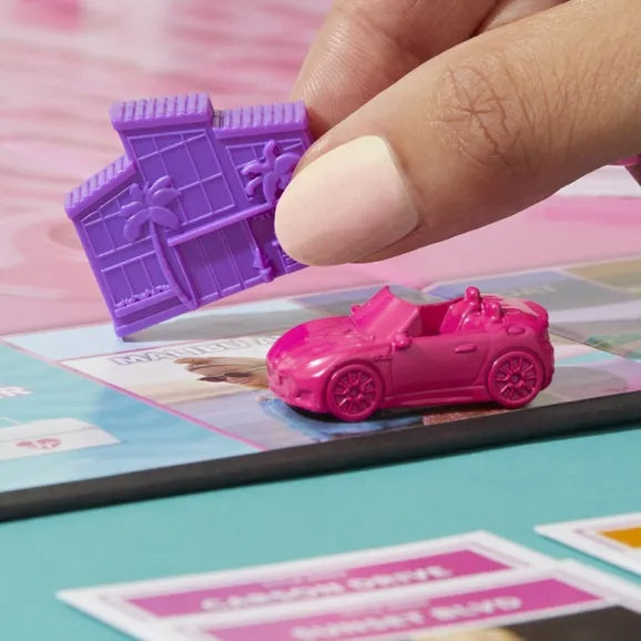 Hasbro - Monopoly: Barbie Edition - Board Game