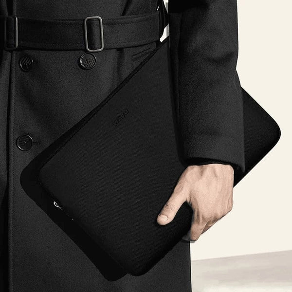 Wiwu - 16" Skin Zero Sleeve - Black