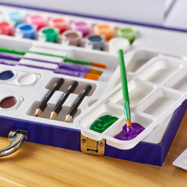 Crayola - Paint & Create Easel Case