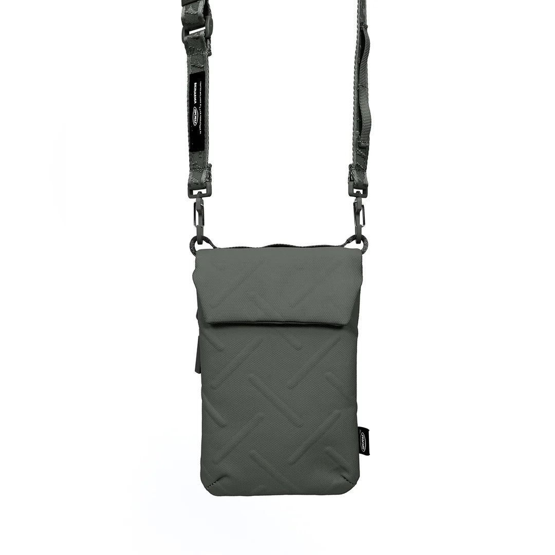 SKINARMA SLING BAG JUNO + SCOUT LANYARD (2.54 CM WIDE)