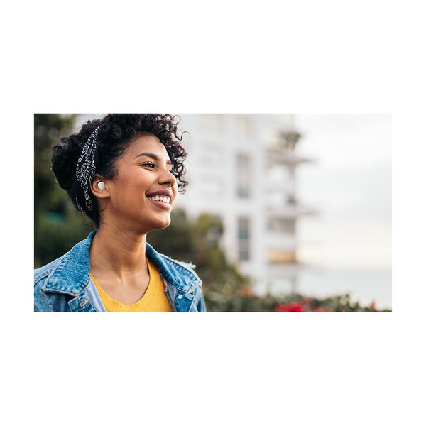 سماعات أذن JBL Wave Buds 2 بخاصية إلغاء الضجيج، لون أبيض - ميزة الصوت المحيطي الذكي وخاصية إلغاء الضجيج النشط (ANC)